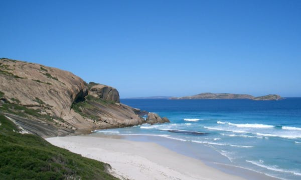 White sand and turquoise water at Lucky Bay, Esperance